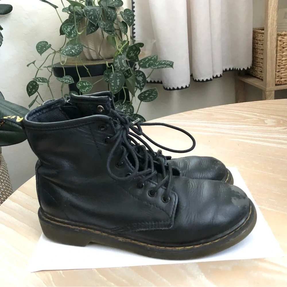 Dr. Martens|Girls size 3 black combat boots with side zip,1460J•••Used condition